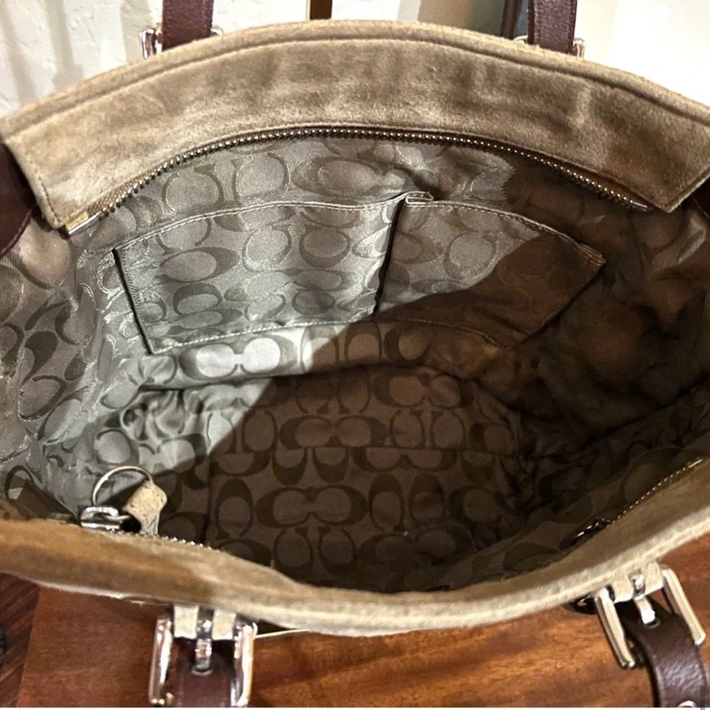 Coach Brown Leather Shoulder Bag - Picture 8 of 11